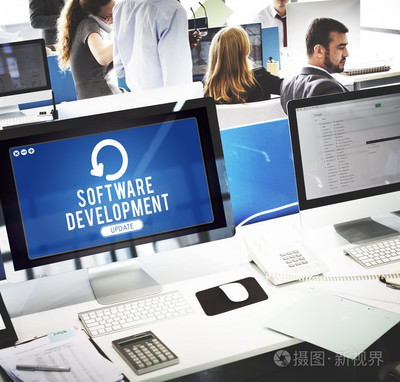 電腦顯示器與軟件開(kāi)發(fā)