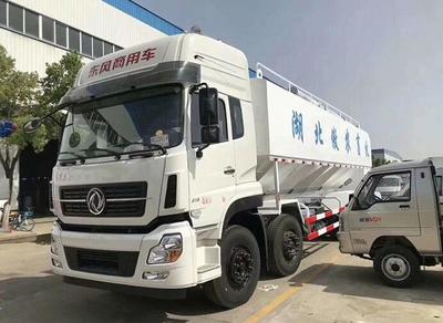9.6米百勤飼料罐裝車(chē) 程力制造，專(zhuān)業(yè)定制與在線(xiàn)咨詢(xún)